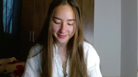 Snapshot of kendal_di chatting on 03-10-26, 03:28 kendal_di online show from 03-10-26, 03:28