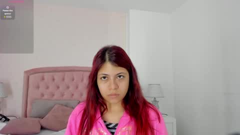Snapshot of kendall__fox chatting on 10-16-25, 05:19 Kendall online show from 10-16-25, 05:19