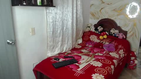 kendall  online show from 05-18-26, 02:29