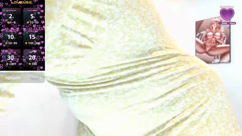 Snapshot of kendallclark03 chatting on 12-31-24, 05:44 kendall online show from 12-31-24, 05:44