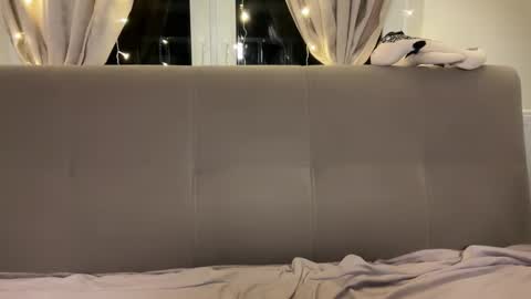 Kendall online show from 11-24-25, 09:25