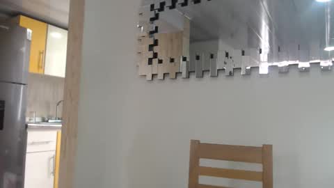 Kendall online show from 04-19-26, 06:10