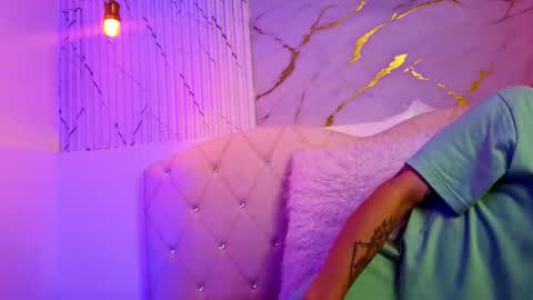 Kendall and Taylor online show from 03-10-26, 03:33