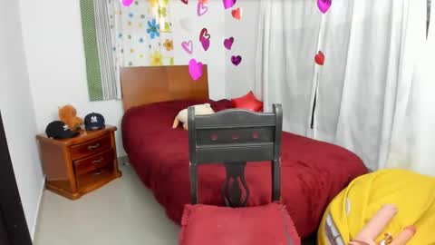 Fernanda online show from 11-06-25, 03:46