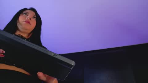   online show from 10-25-25, 10:23