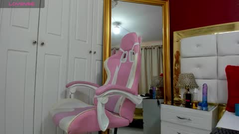 Snapshot of kendalstallyon chatting on 01-19-25, 03:21 Kendal  online show from 01-19-25, 03:21