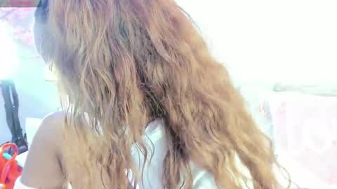 Snapshot of kendalstallyon chatting on 10-25-25, 09:20 Kendal  online show from 10-25-25, 09:20