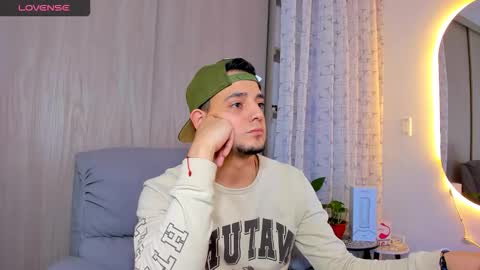 kendel_dimitri online show from 09-19-25, 02:57