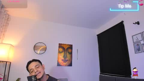 Snapshot of kendel_dimitri chatting on 07-06-26, 12:18 kendel_dimitri online show from 07-06-26, 12:18