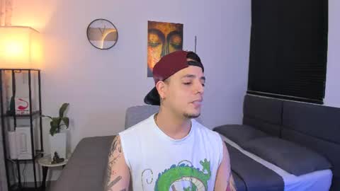 Snapshot of kendel_dimitri chatting on 07-07-26, 06:47 kendel_dimitri online show from 07-07-26, 06:47