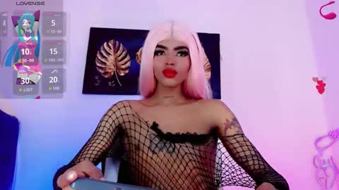 Snapshot of kendra_bailey chatting on 11-20-25, 07:57 Kendra Bailey online show from 11-20-25, 07:57