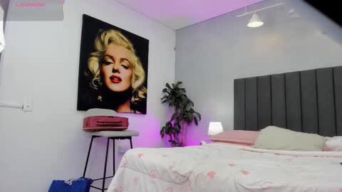 Kendra London online show from 03-26-26, 11:16