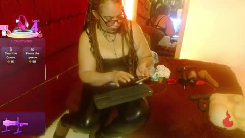 Snapshot of kendra_lust_69 chatting on 05-10-26, 01:22 kendra_lust_69 online show from 05-10-26, 01:22