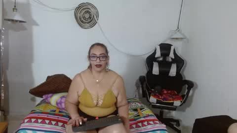 Snapshot of kendra_lust_69 chatting on 05-23-26, 10:25 kendra_lust_69 online show from 05-23-26, 10:25