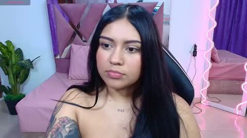 kendra online show from 10-18-25, 03:53