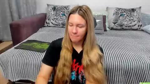 Kendra online show from 10-09-25, 01:25