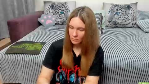 Kendra online show from 02-11-26, 11:54