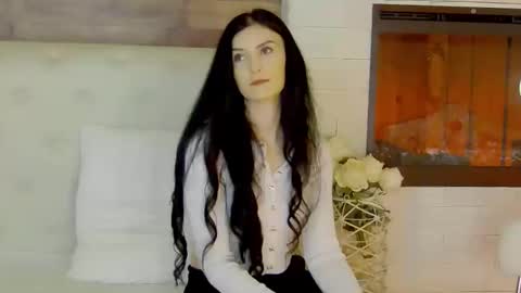 Snapshot of kendrabloom chatting on 01-09-26, 06:38 KendraBloom online show from 01-09-26, 06:38