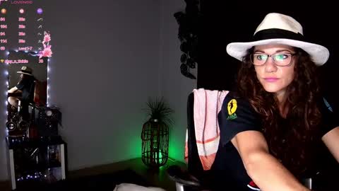 Kendra online show from 01-14-25, 02:19