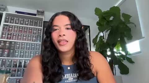 Snapshot of kendrasmithts chatting on 06-28-26, 09:43 Hi Im kendra- onlyfans. isab2896 online show from 06-28-26, 09:43