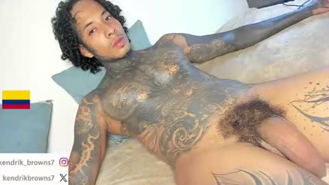 Snapshot of kendrik_brown chatting on 06-28-26, 05:46 kendrick brown online show from 06-28-26, 05:46