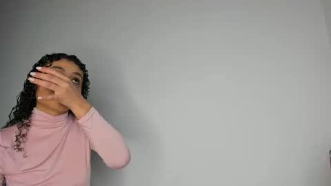 Snapshot of keniia_riizz chatting on 11-22-25, 11:04 Kenia online show from 11-22-25, 11:04