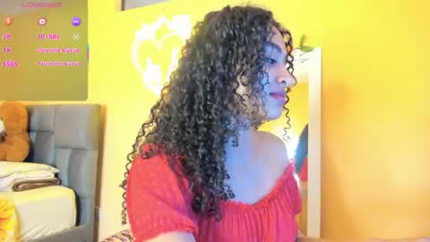 Snapshot of keniia_riizz chatting on 05-29-26, 07:01 Kenia online show from 05-29-26, 07:01