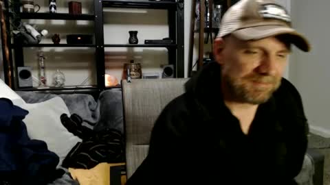 Ken Kuddles online show from 01-25-25, 04:34