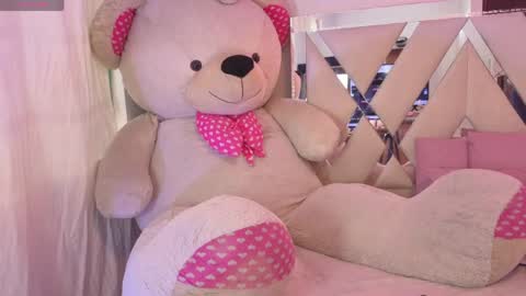 kenndal_tay online show from 05-16-26, 08:18