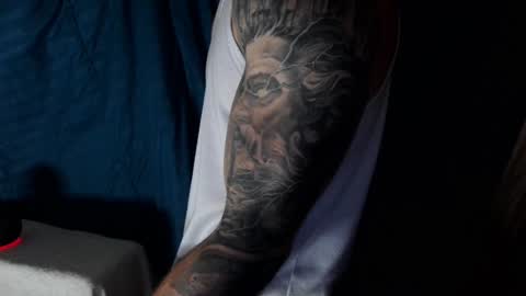 Snapshot of kennerfox77 chatting on 12-28-24, 06:06 Kennfox777 online show from 12-28-24, 06:06