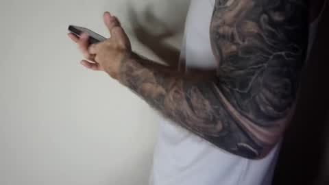 Snapshot of kennerfox77 chatting on 02-13-25, 11:26 Kennfox777 online show from 02-13-25, 11:26