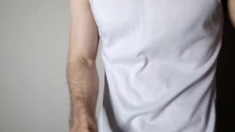 Snapshot of kennerfox77 chatting on 02-26-25, 02:04 Kennfox777 online show from 02-26-25, 02:04