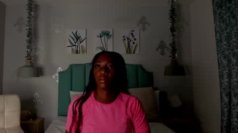 Snapshot of kentha_mitchells chatting on 01-12-25, 11:07 kentha_mitchells online show from 01-12-25, 11:07