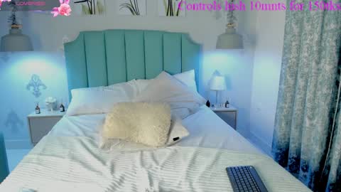 Snapshot of kentha_mitchells chatting on 02-06-25, 12:59 kentha_mitchells online show from 02-06-25, 12:59