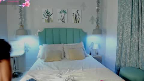 Snapshot of kentha_mitchells chatting on 02-10-25, 10:53 kentha_mitchells online show from 02-10-25, 10:53