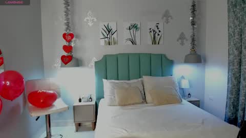 Snapshot of kentha_mitchells chatting on 02-14-25, 10:38 kentha_mitchells online show from 02-14-25, 10:38