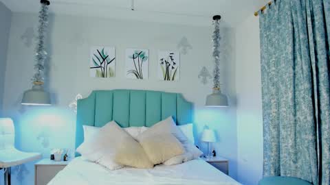 Snapshot of kentha_mitchells chatting on 02-20-25, 10:37 kentha_mitchells online show from 02-20-25, 10:37