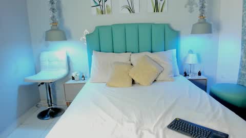 Snapshot of kentha_mitchells chatting on 03-05-25, 10:33 kentha_mitchells online show from 03-05-25, 10:33