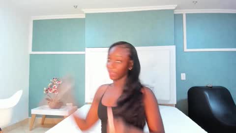 Snapshot of kentha_mitchells chatting on 09-30-25, 10:53 kentha_mitchells online show from 09-30-25, 10:53