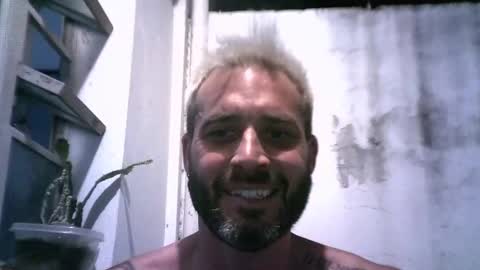 Snapshot of keny06 chatting on 12-27-24, 02:36 keny06 online show from 12-27-24, 02:36