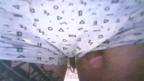 Snapshot of keny06 chatting on 12-29-24, 05:21 keny06 online show from 12-29-24, 05:21