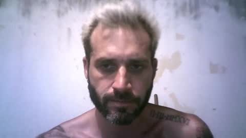 Snapshot of keny06 chatting on 01-16-25, 08:00 keny06 online show from 01-16-25, 08:00