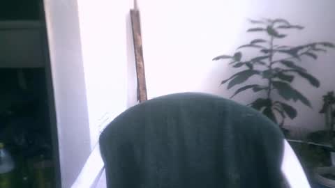 Snapshot of keny06 chatting on 02-17-25, 10:40 keny06 online show from 02-17-25, 10:40