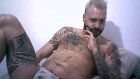 Snapshot of keny06 chatting on 09-11-25, 06:13 keny06 online show from 09-11-25, 06:13