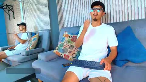 Snapshot of keny_romero chatting on 07-11-26, 07:16 Keny Romero online show from 07-11-26, 07:16