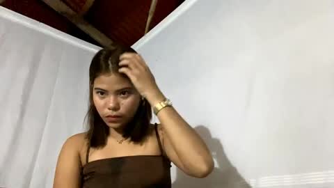 Snapshot of kenyettalatinaska chatting on 05-30-26, 01:19 May online show from 05-30-26, 01:19