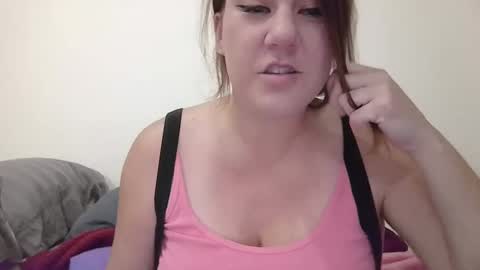 Snapshot of kenzbenz chatting on 02-23-25, 06:01 KenzBenz online show from 02-23-25, 06:01