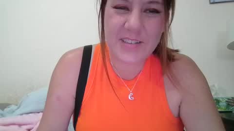 Snapshot of kenzbenz chatting on 10-23-25, 05:12 KenzBenz online show from 10-23-25, 05:12