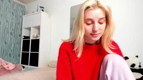 Kenzie online show from 12-15-24, 05:13