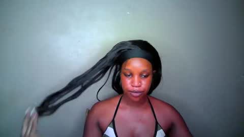 Snapshot of kering_lovly chatting on 09-28-25, 10:53 kering_lovly online show from 09-28-25, 10:53